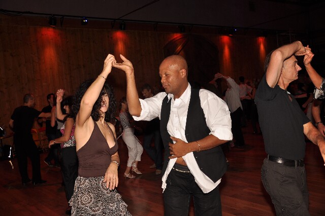 min 2009 11 29 station danse 166